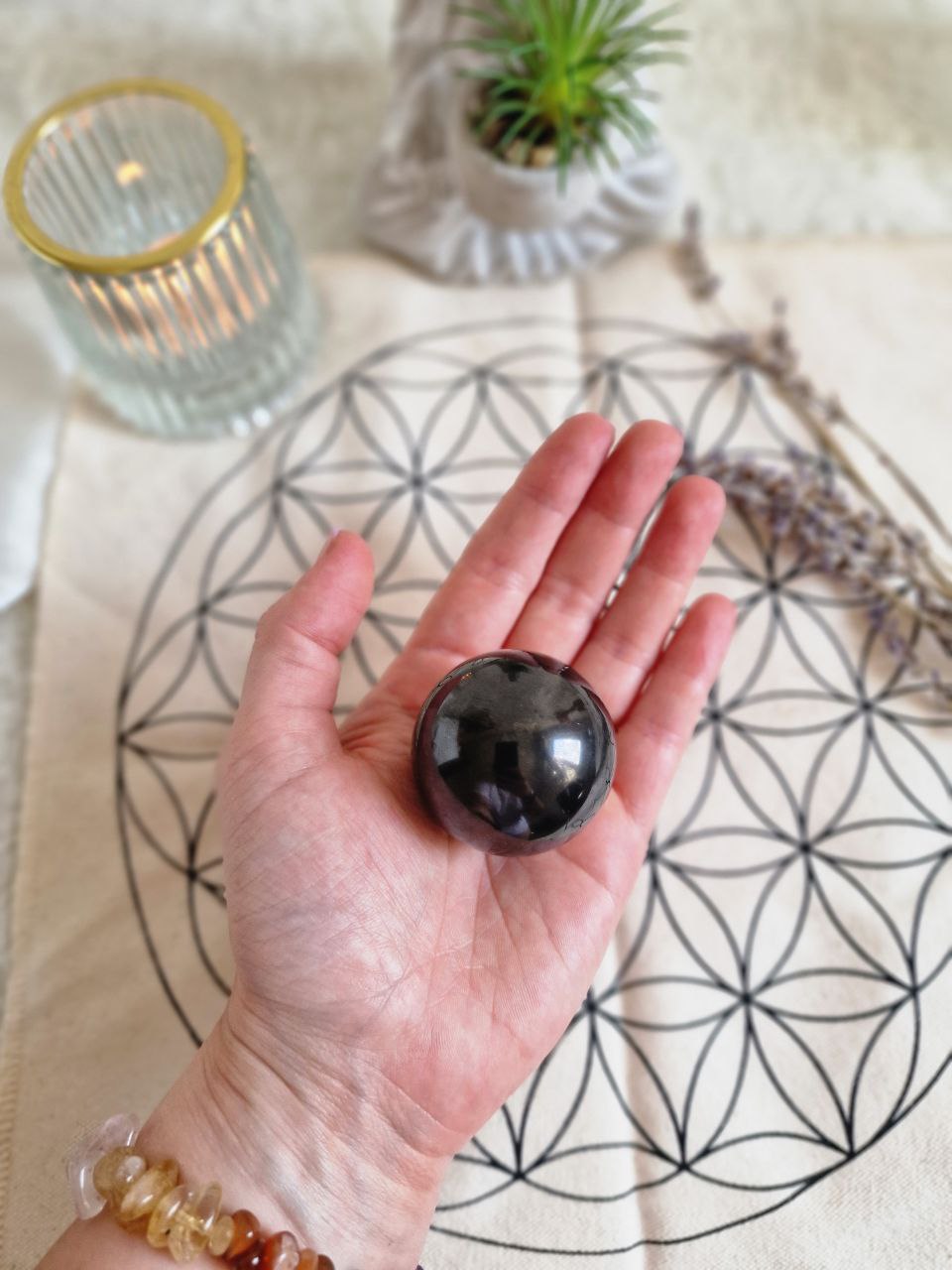 Sfera di Shungite