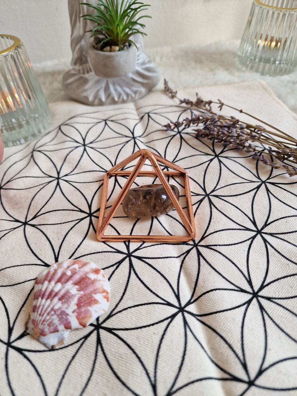 Lumen | Piramide in Rame