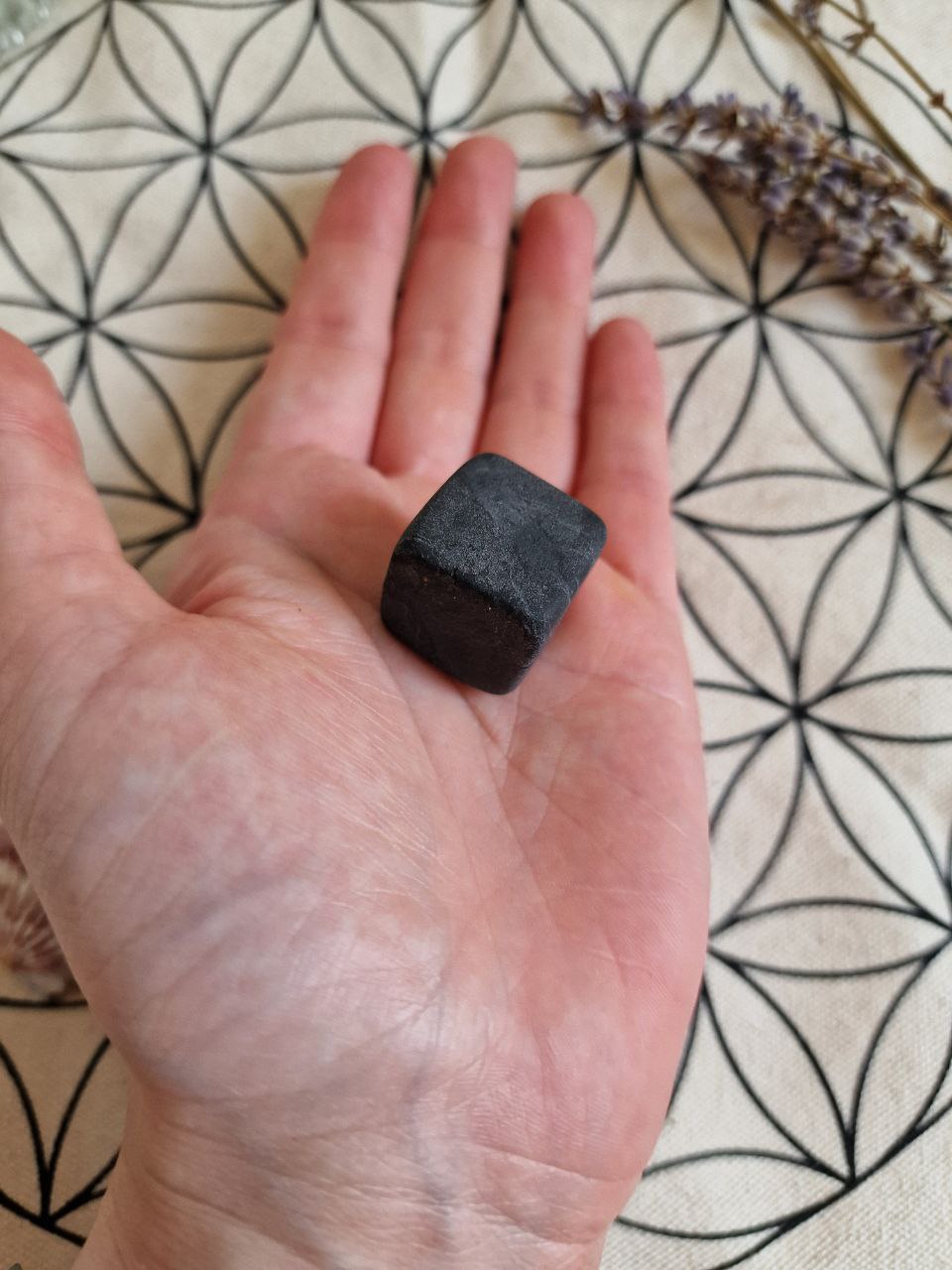 Cubo di Shungite