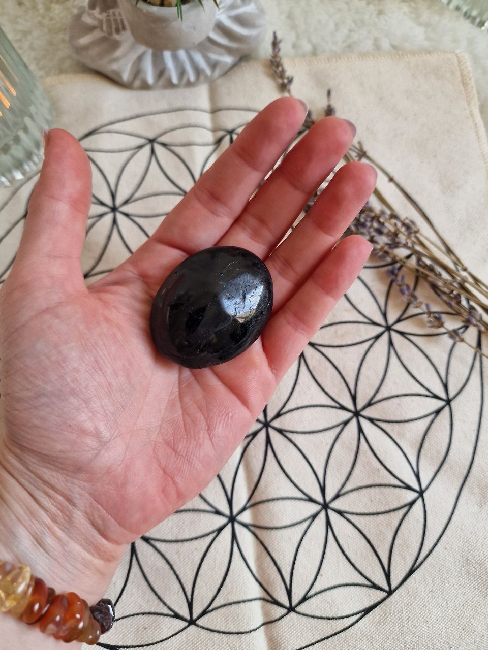 Pebble di Tormalina Nera