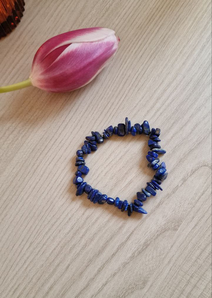 bracciale elastico con chips di lapislazzuli