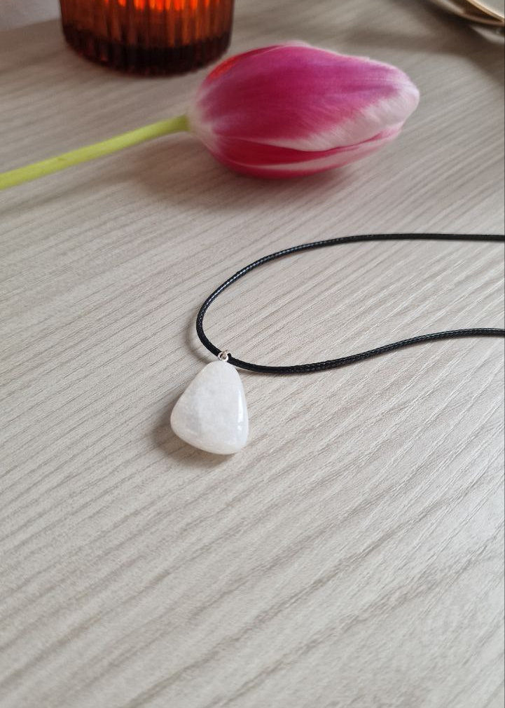 Collana di Pietra di Luna