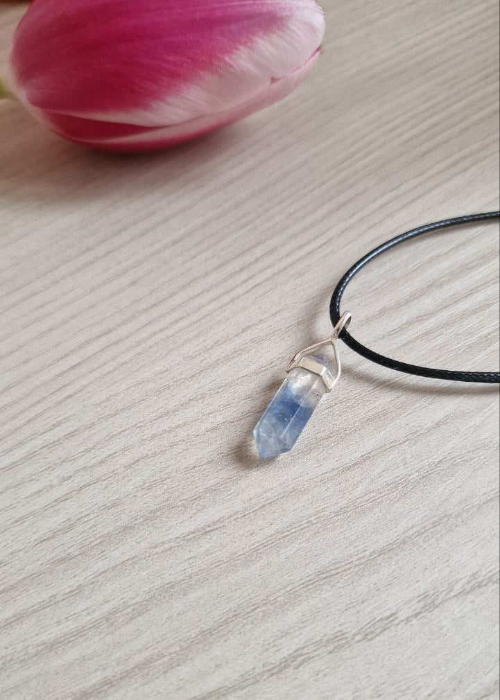 Collana con Fluorite Biterminata