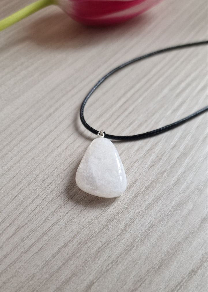 Collana di Pietra di Luna